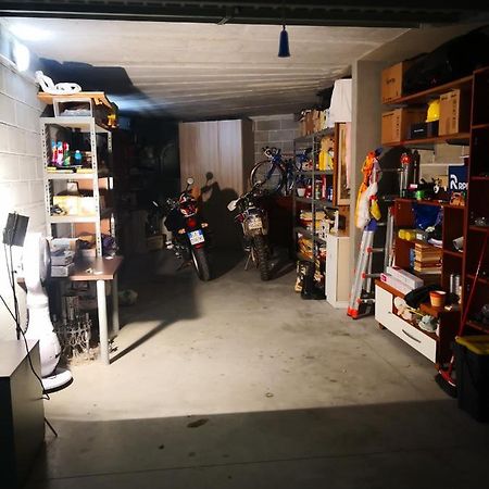 Apartamento La Casa Di Valentina Vado Ligure Exterior foto
