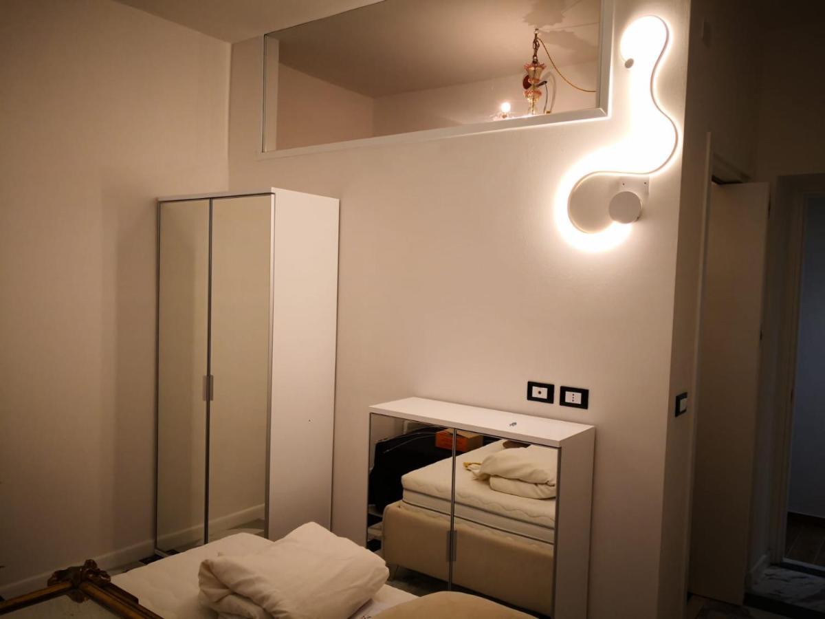 Apartamento La Casa Di Valentina Vado Ligure Exterior foto